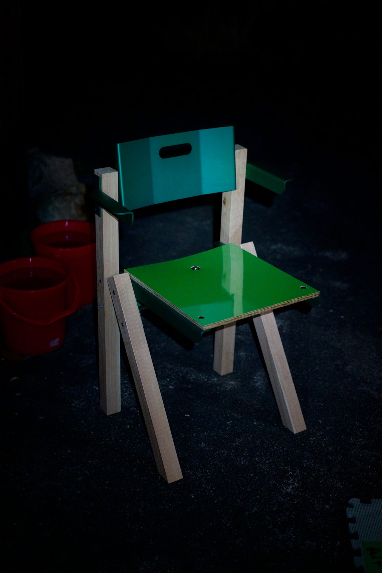 V SERIES — 2025 — Kohnan pro Chair for World Expo Osaka — Nara — by Sander Wassink — photo Sander Wassink