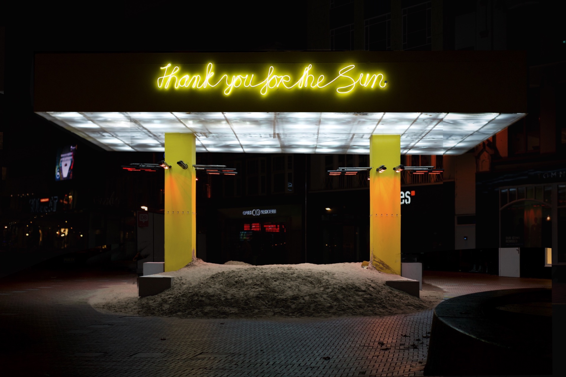 Thank you for the Sun — 2018 — Installation during Dutch Design Week that intentionally wastes energy. — Eindhoven — by Sander Wassink — photo Ronald Smits
