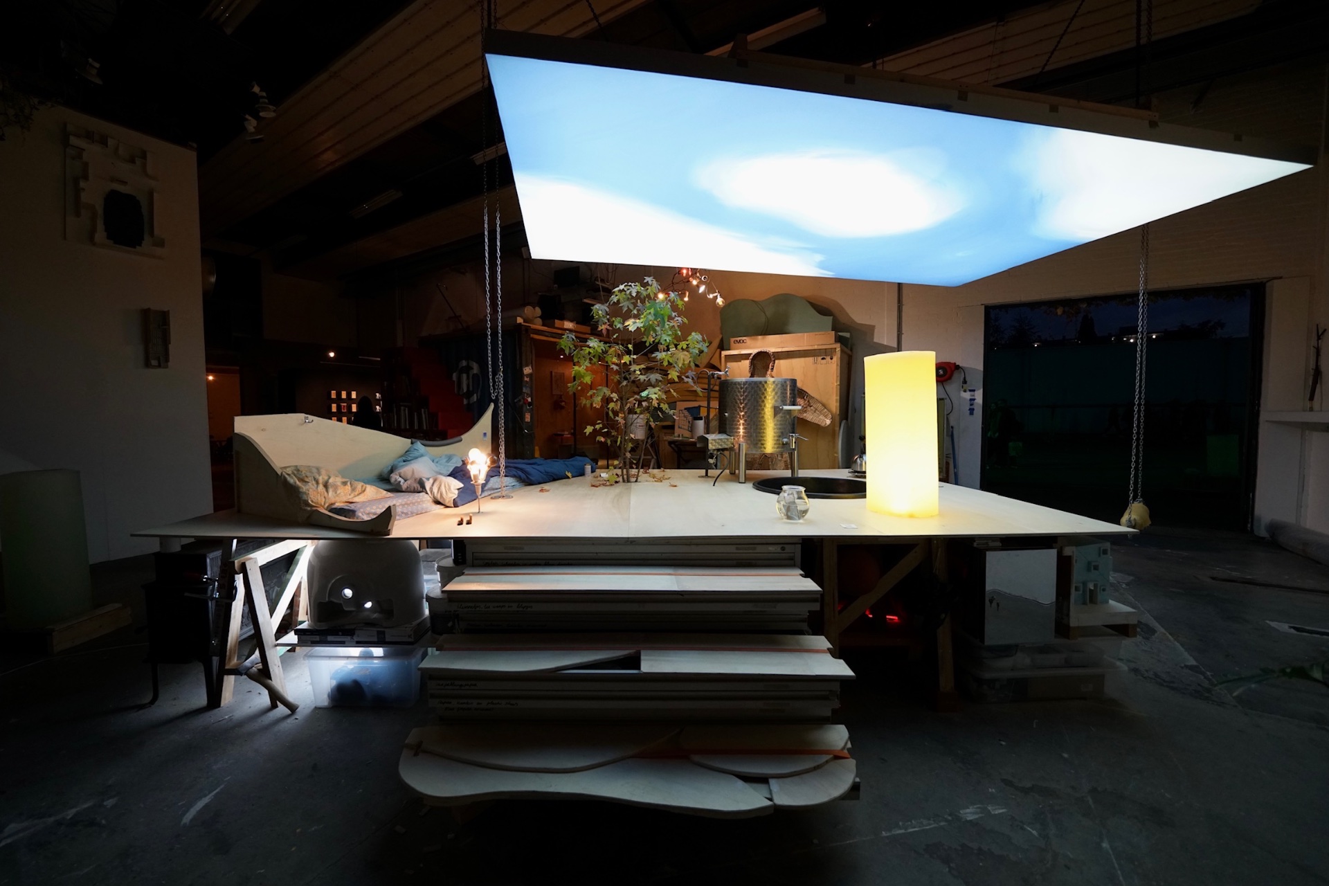 Just visiting — 2022 — Living space on top of my stacked belongings — Eindhoven — by Sander Wassink — photo Sander Wassink